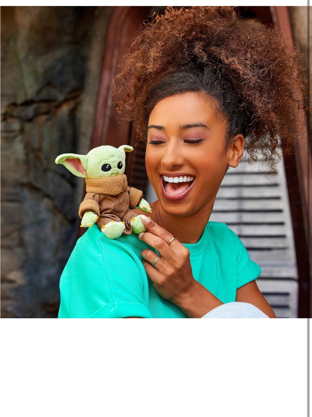 Disney Grogu (Baby Yoda) magnetic Plush in Green and Brown